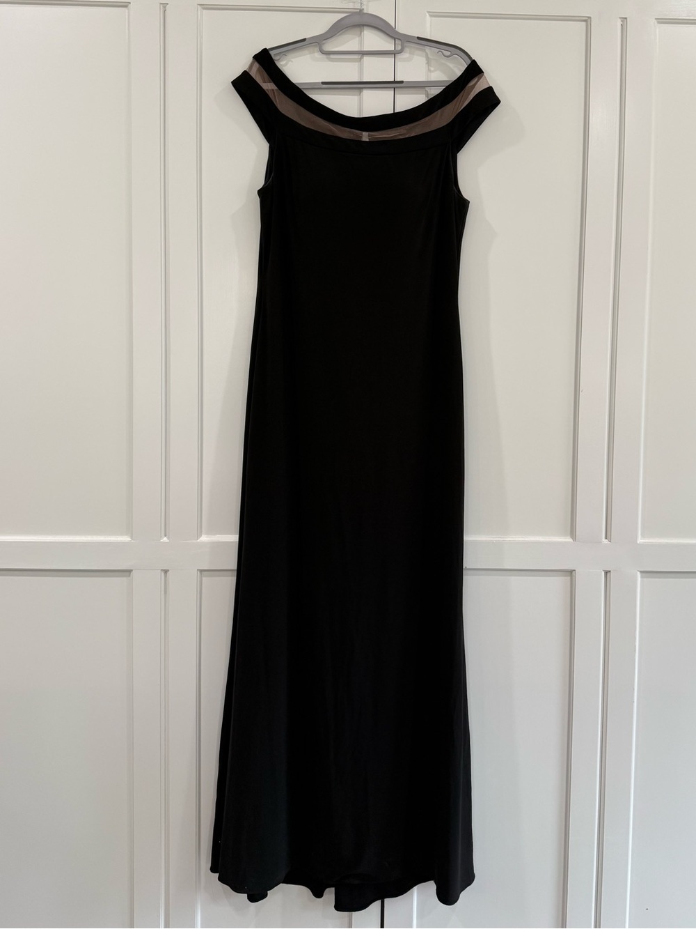 Betsy & Adam Black Maxi Dress with Tan Neckline Accent